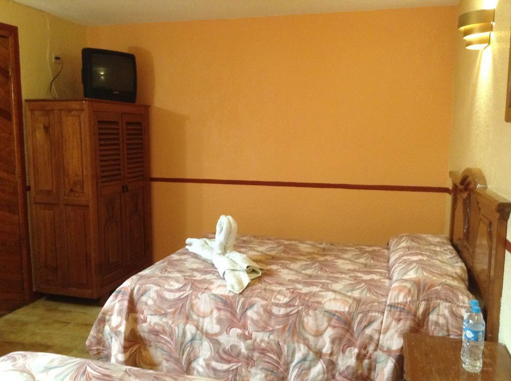 Hotel Real Del Valle San Cristóbal de Las Casas Chambre photo
